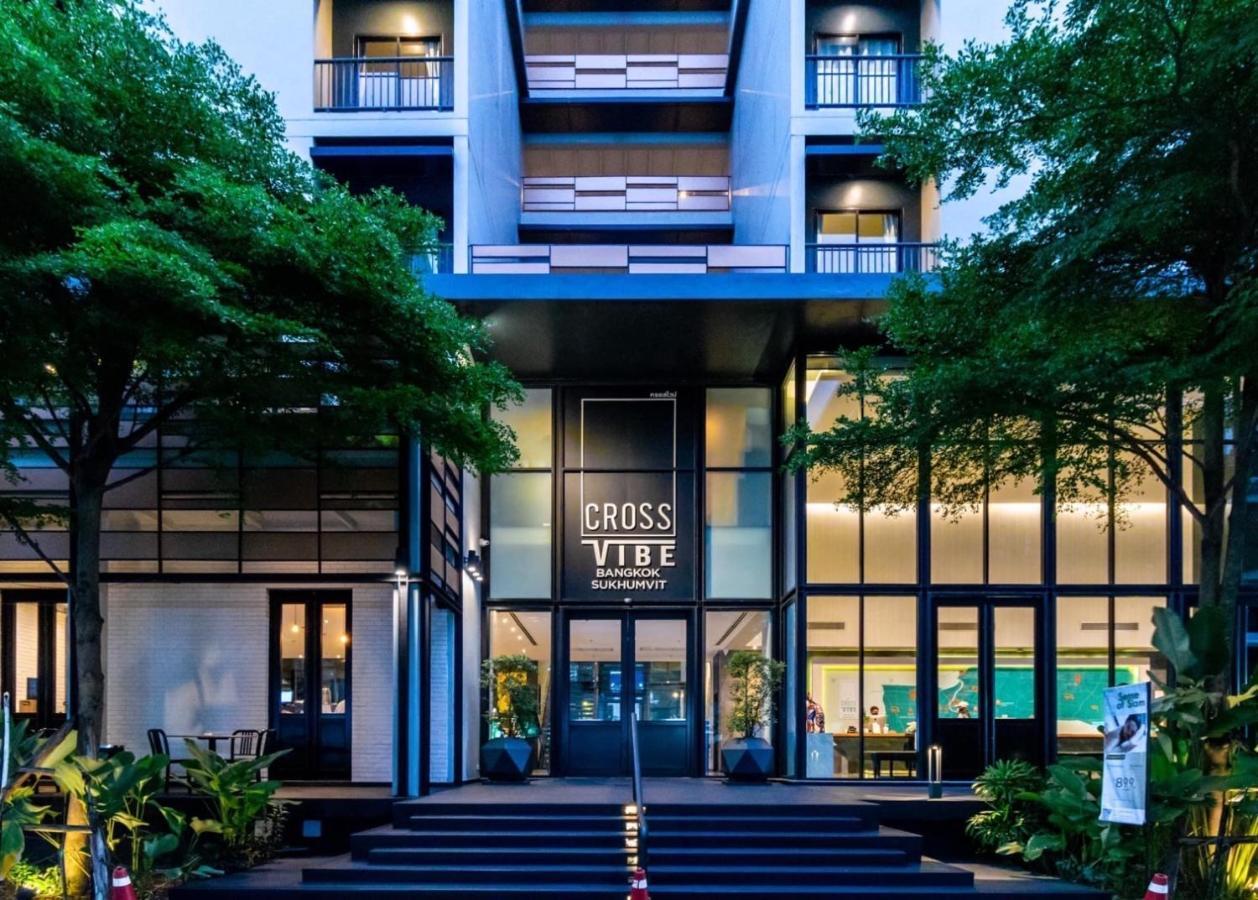 Cross Vibe Bangkok Sukhumvit Hotel Exterior foto